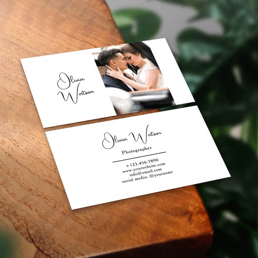 Modern Minimalist Script Professional Photographer 名刺
