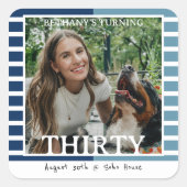 Modern Minimalist Striped 30th Birthday Photo スクエアシール (正面)