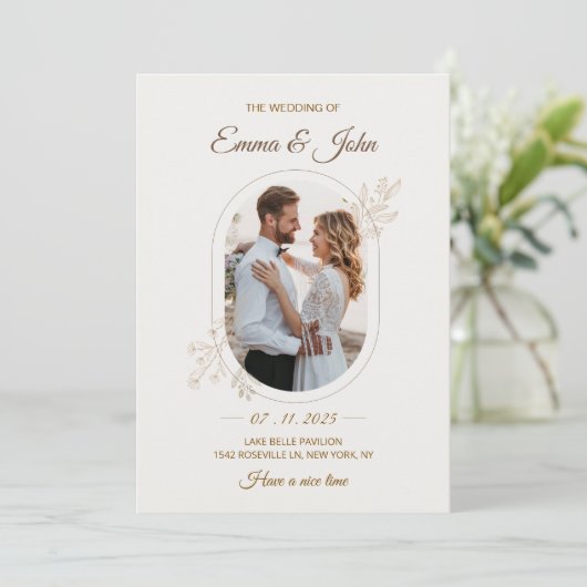 Modern Minimalist Wedding Invitation 招待状 (スタンド正面)