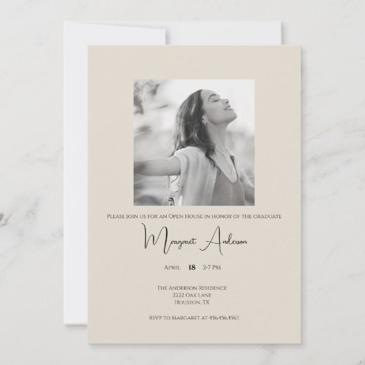 Modern Minimalist White and Brown Photo Graduation 招待状 (裏面)