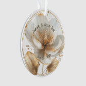 Modern Minimalist White and Gold Wedding オーナメント (正面)