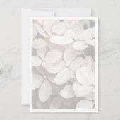 Modern Minimalist White Floral Save The Date Card セーブザデート (裏面)