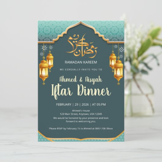 Modern Mint Green and Gold Festive Ramadan Iftar 招待状 (スタンド正面)