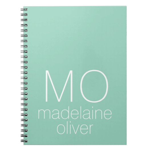 Modern Monogram Green and White Notebook ノートブック (正面)