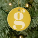 Modern Monogram Initial Letter Pastel Yellow Cream セラミックオーナメント<br><div class="desc">Cute modern monogram with the first letter of your choosing,  in yellow and cream.</div>