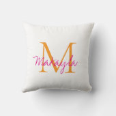 Modern Monogram Pink Script Name クッション (裏面)
