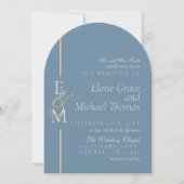 Modern Monogram Script Dusty Blue Arch Wedding 招待状 (正面)