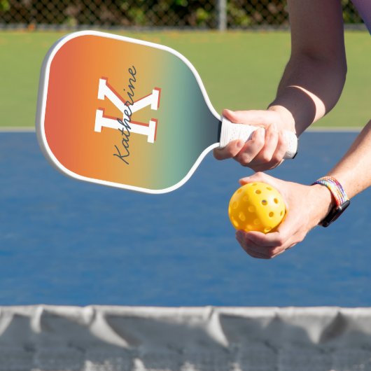 Modern Monogrammed Name Cool Gradient  ピックルボールラケット (インサイチュ)