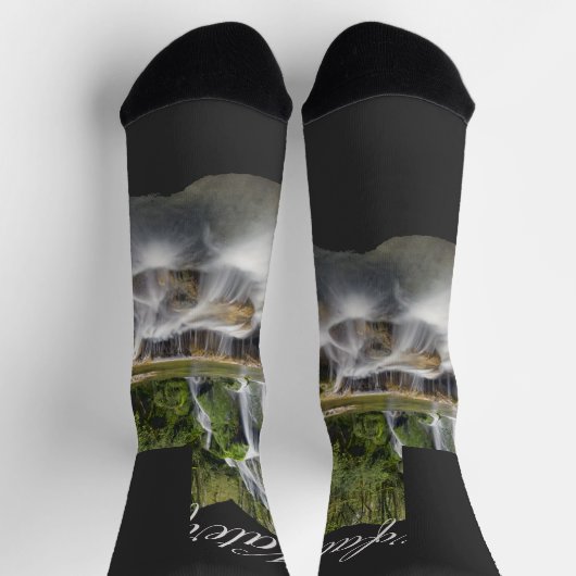 Modern Mountain Waterfalls in NC ソックス (上部)