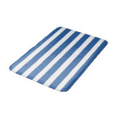 Modern Nautical Blue and White Horizontal Striped バスマット (アングル)