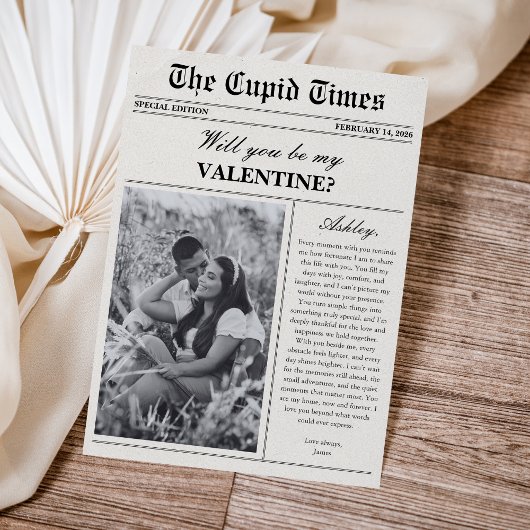 Modern Newspaper Photo Valentine's Day Card シーズンカード