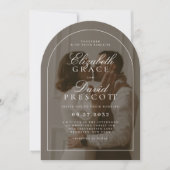 Modern Old Money Photo Overlay Arch Wedding 招待状 (正面)