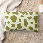 Modern Olive Green Cow Print ランバークッション (ブランケット)