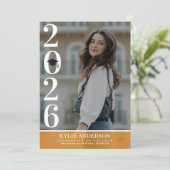 Modern Orange Graduation Cap Senior Photo 招待状 (スタンド正面)