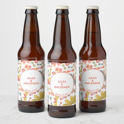 Modern Pastel Graphic Butterfly Pattern ビールラベル (ボトル)