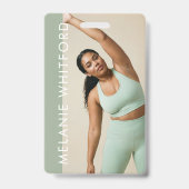 Modern Personal Trainer Fitness Influencer Photo バッジ (正面)