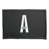 Modern Personalized Bold Monogram and Name 枕カバー (正面)