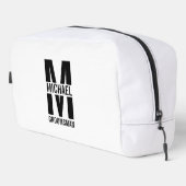 Modern Personalized Groomsmen Monogram and Name ドップキット (右コーナー)