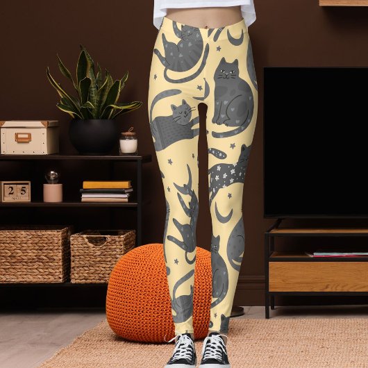 Modern Pet Lover Beige And Grey Kitten Cat Pattern レギンス