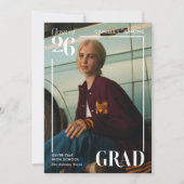 Modern Photo Graduation Announcement 招待状 (正面)