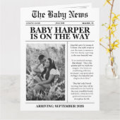 Modern Photo Newspaper Baby Shower カード (黄色い花)