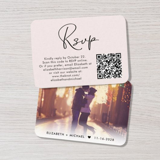 Modern Photo QR Code Wedding RSVP Pink エンクロージャーカード