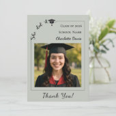 Modern photo sage green Graduation She did it サンキューカード (スタンド正面)