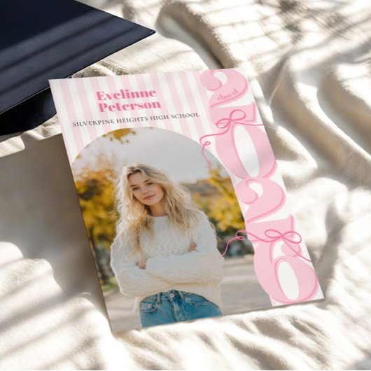 Modern Pink 2026 Graduation Invitation 招待状