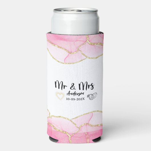 Modern Pink and Gold Mr and Mrs スリム缶クーラー (Seltzer裏面)