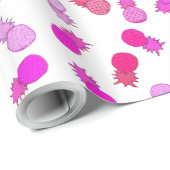 Modern pink and red pineapples ラッピングペーパー (ロールコーナー)