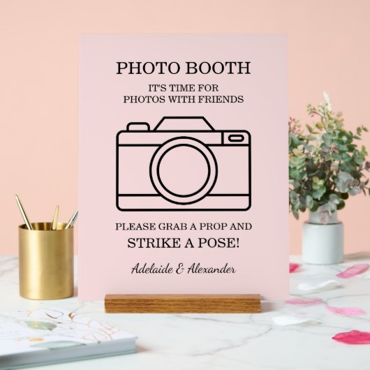 Modern Pink Blush Camera Wedding Photo Booth アクリルサイン (ウェディング)
