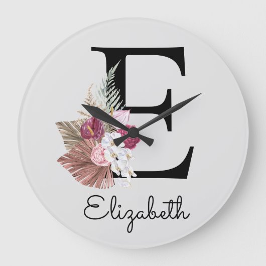 Modern Pink Boho Girly Floral Initial E ラージ壁時計 (正面)
