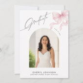 Modern Pink Bow Photo Graduation Party Invitation 招待状 (正面)