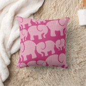Modern Pink Checked Elephant Pattern クッション (ブランケット)