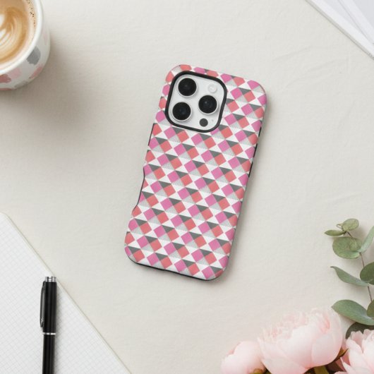 Modern Pink Coral Gray Geometric Harlequin Pattern iPhoneケース