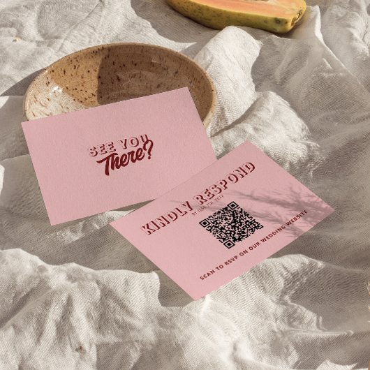 Modern Pink Deep Red Retro Unique QR Code Wedding  出欠カード