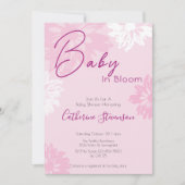 Modern Pink Floral Baby In Bloom ベビーシャワー 招待状 (正面)