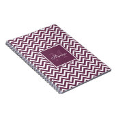 Modern Plum Chevron Pattern Monogram Notebook ノートブック (右側)