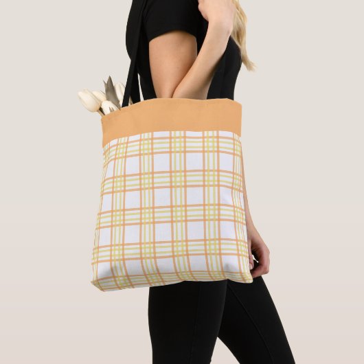 Modern Preppy Plaid Orange Yellow Pattern トートバッグ (クローズアップ)