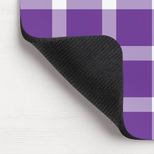 Modern Purple and White Gingham Checkered Pattern マウスパッド (コーナー)