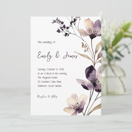 Modern Purple Floral Wedding 招待状 (スタンド正面)
