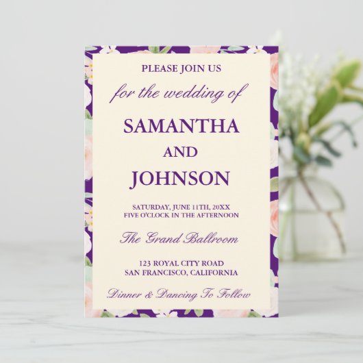 Modern purple Ivory Floral Monogram Wedding 招待状 (スタンド正面)