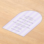 Modern Purple Stripes Elegant Wedding アクリル招待状 (レイダウン)