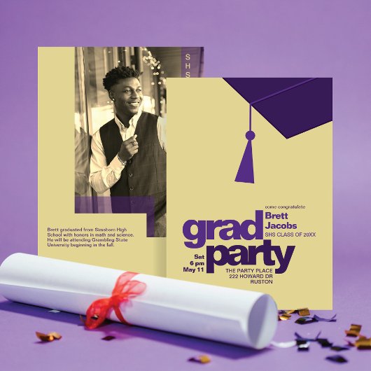 Modern Purple Typography Grad Party Photo 招待状