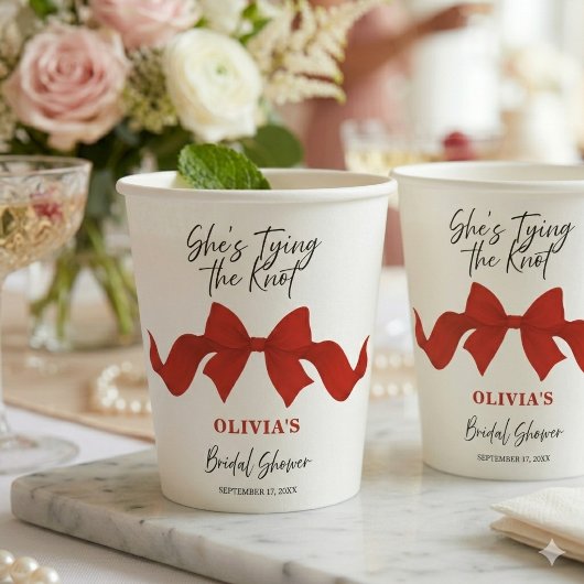 Modern Red Bow She's Tying the Knot Bridal Shower 紙コップ