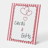 Modern Red Chalk Stripe Triple Heart Cards & Gifts 台座サイン (正面)
