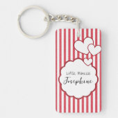 Modern Red Chalk Stripes Triple Hearts Acrylic キーホルダー (正面)