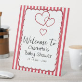 Modern Red Chalk Stripes Triple Hearts Baby Shower 台座サイン (インサイチュ)