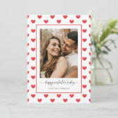 Modern Red Heart Love Photo Valentine's Day シーズンカード (スタンド正面)