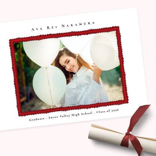 Modern Red Photo Frame Graduation Class of 2026 案内状